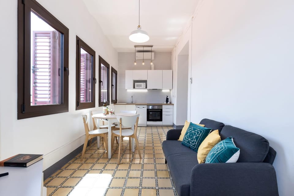 Pujol Barbera - Unik Vacation Apartment in Tarragonès