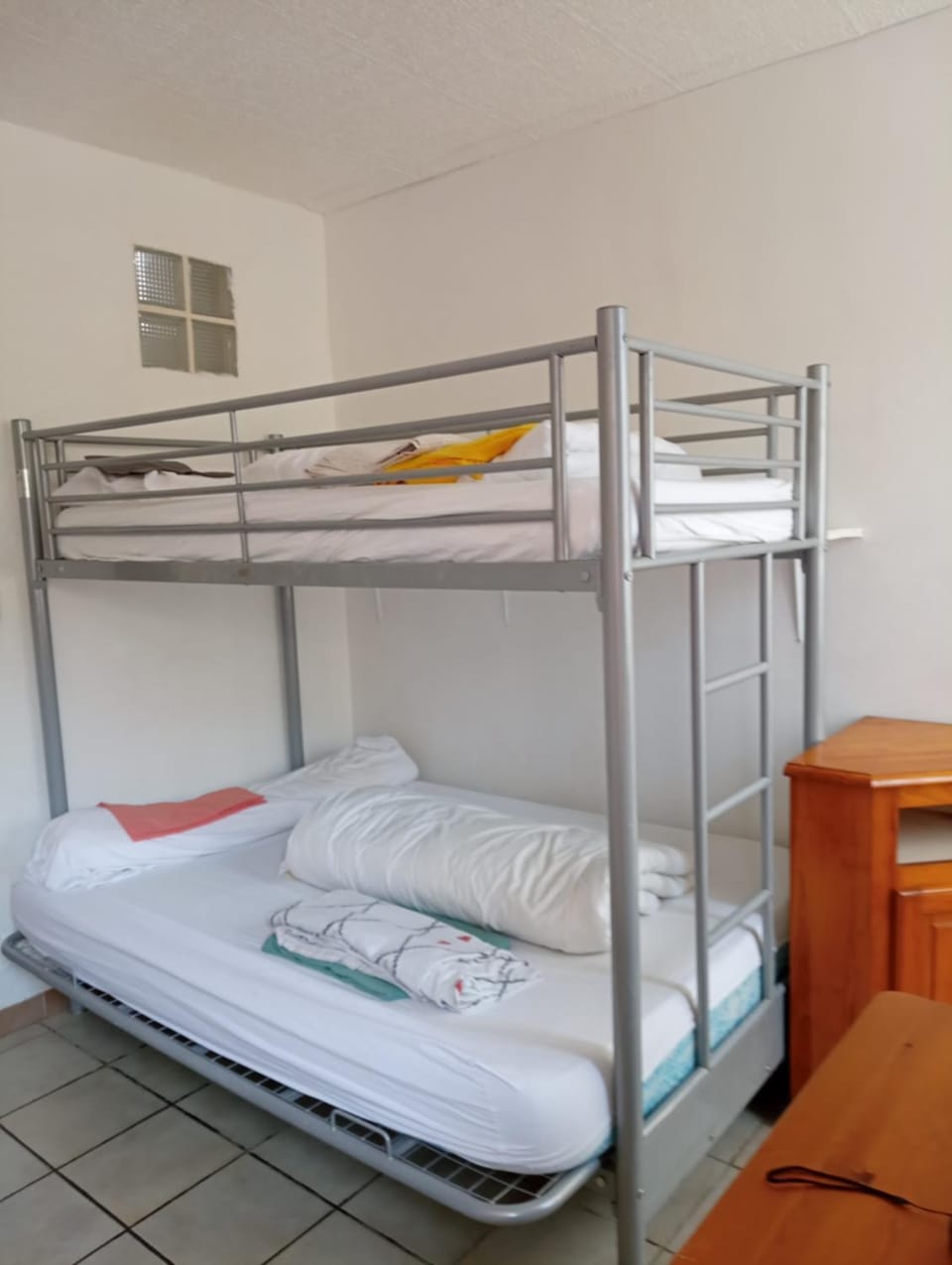bunk bed