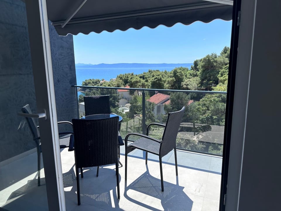 Balcony/Terrace, Balcony/Terrace