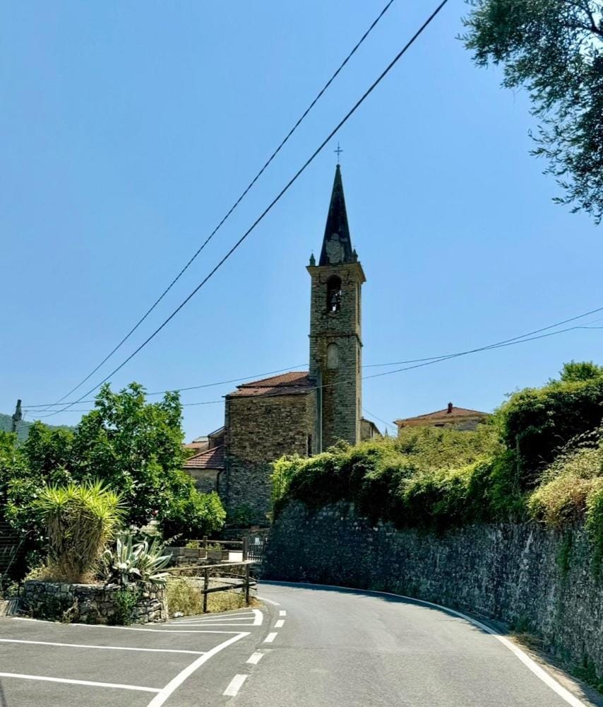 Nearby landmark