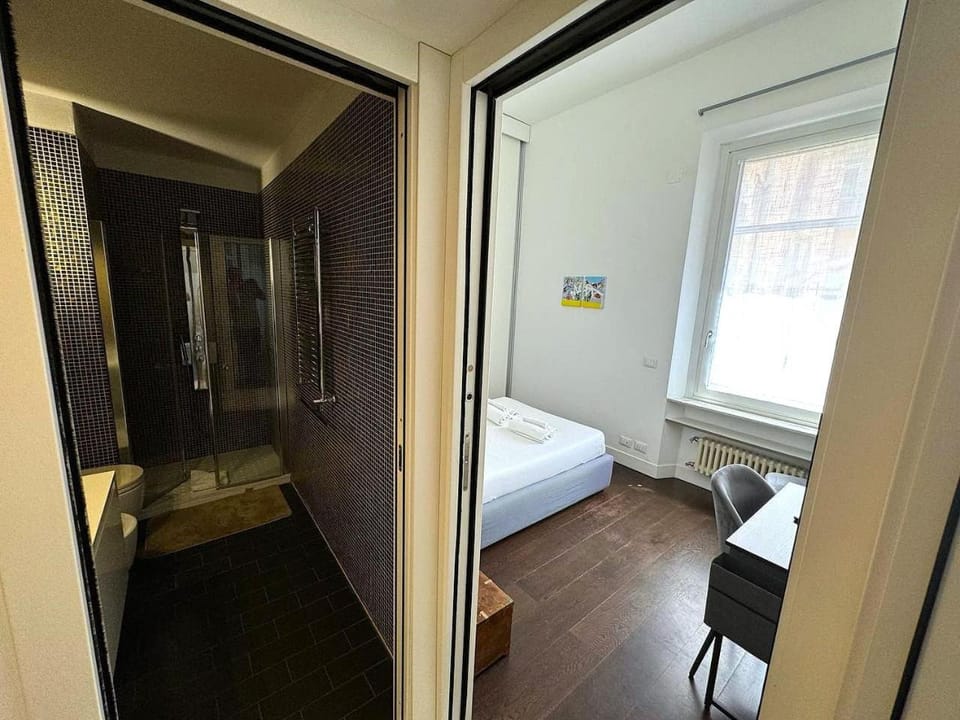 Bathroom, Bedroom