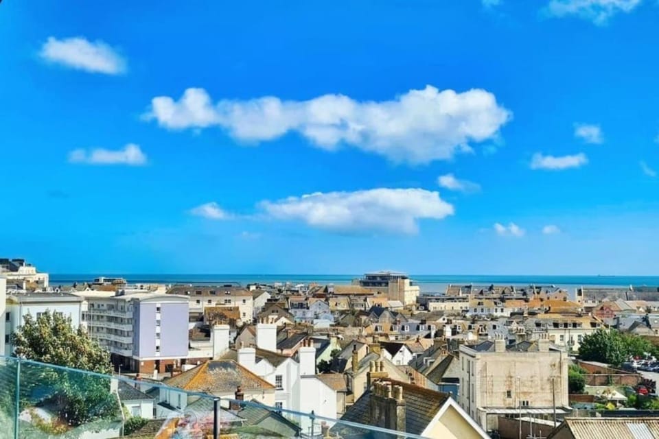 Property building, City view