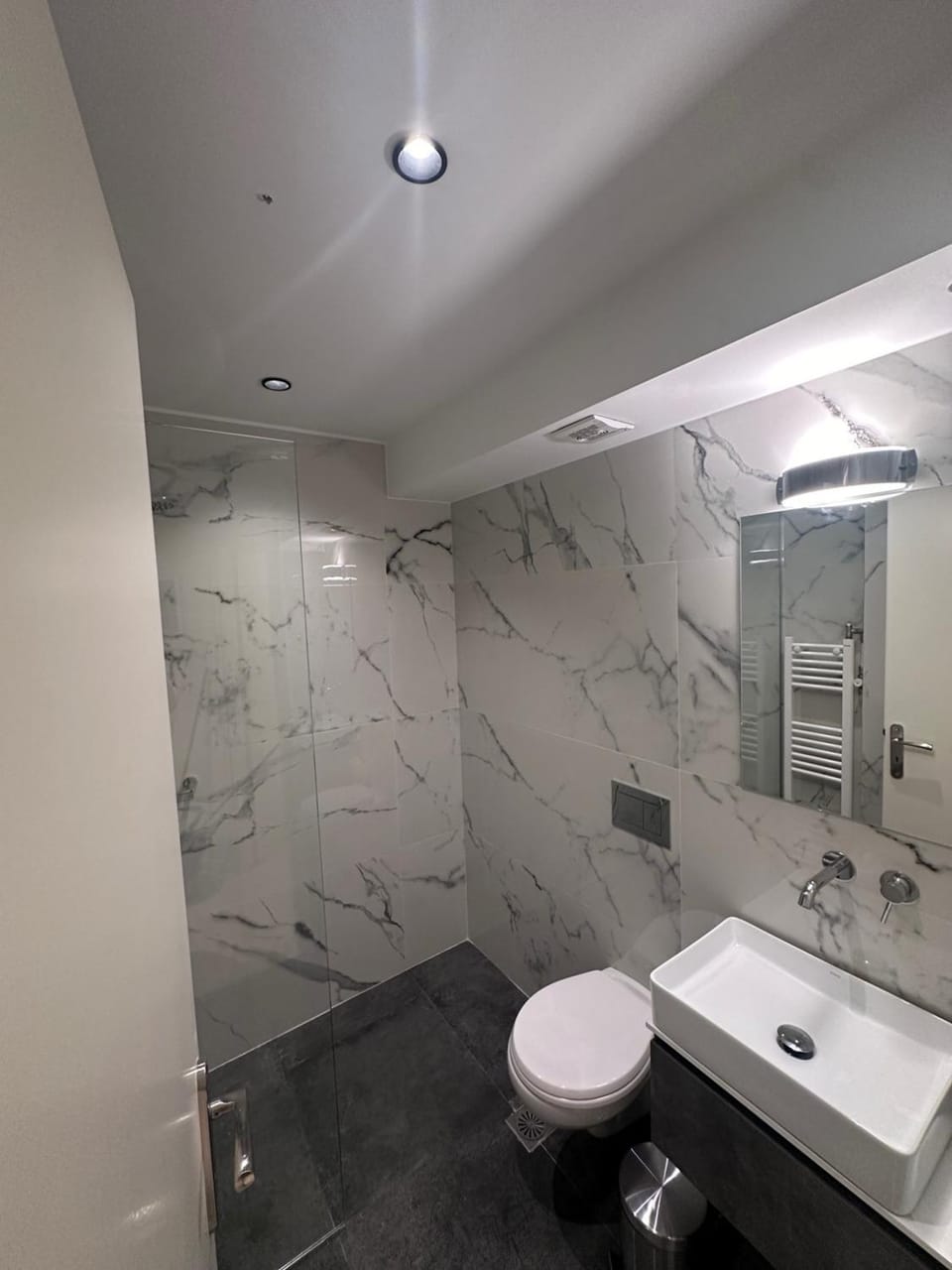 Shower, Toilet, Bathroom
