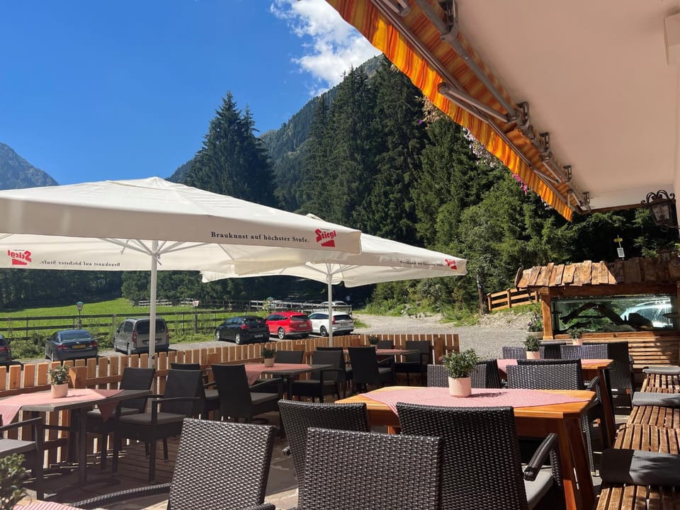 Hotel Waldcafe Hotel in Neustift im Stubaital