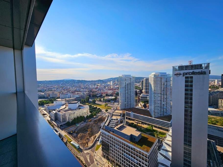 Bird's eye view, City view