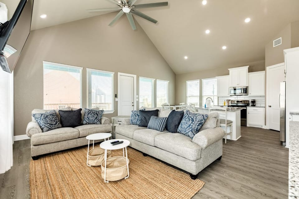 Steps to the Beach House in Brazoria County