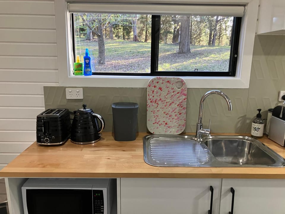 Kitchen or kitchenette, microwave, toaster