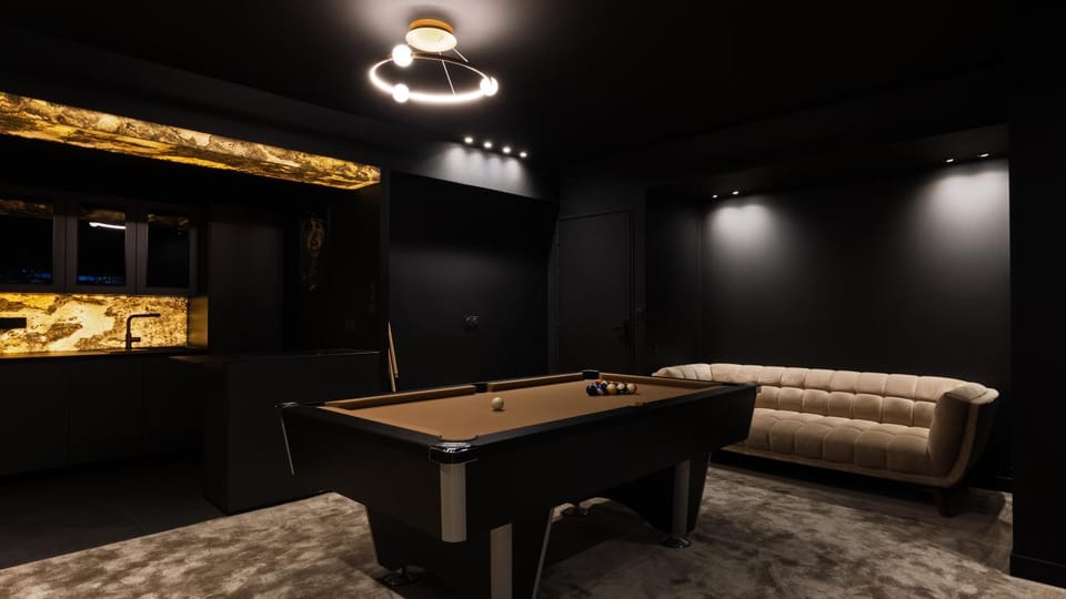 Billiard