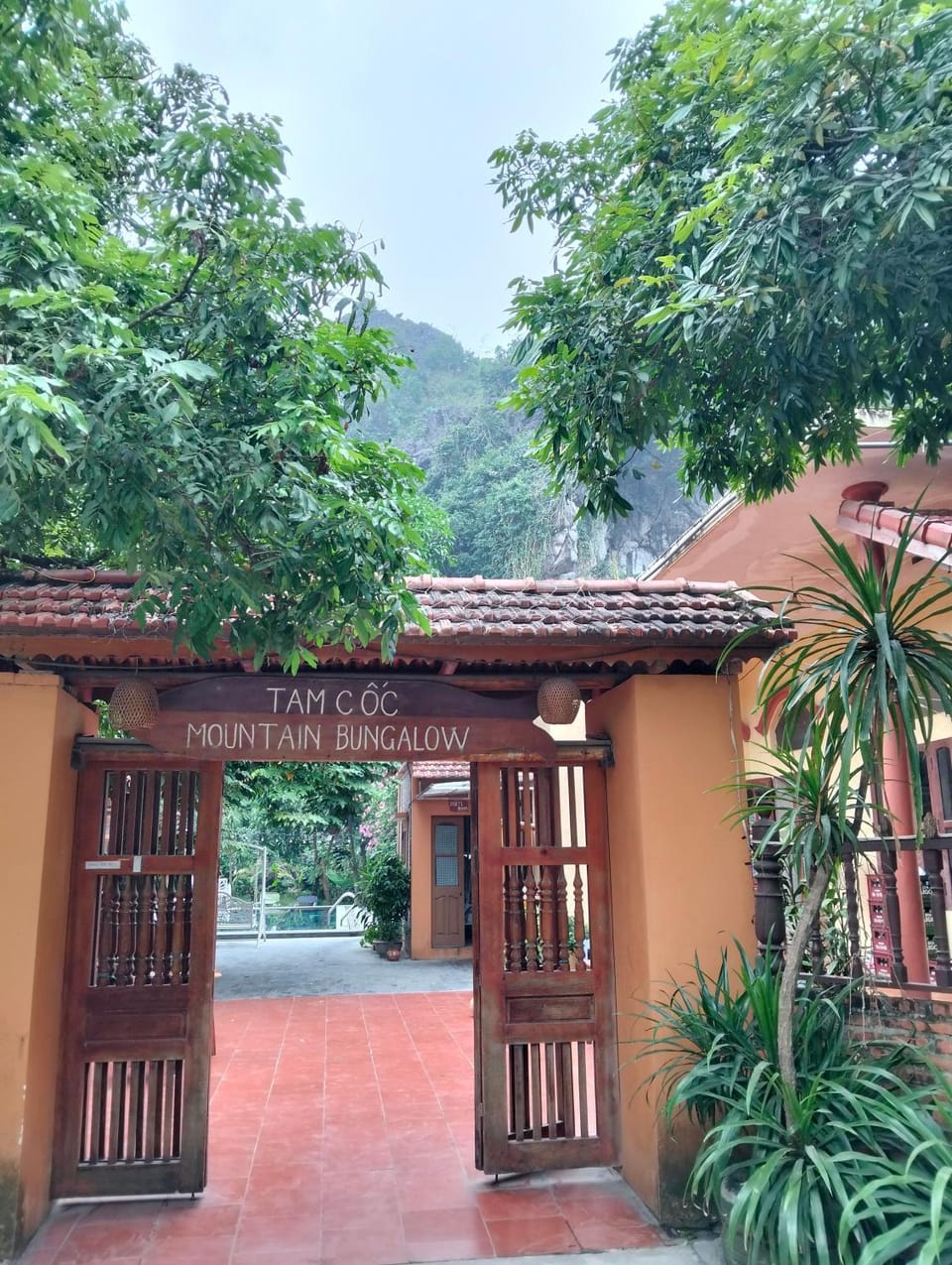 Seven Bungalows Vacation rental in Laos