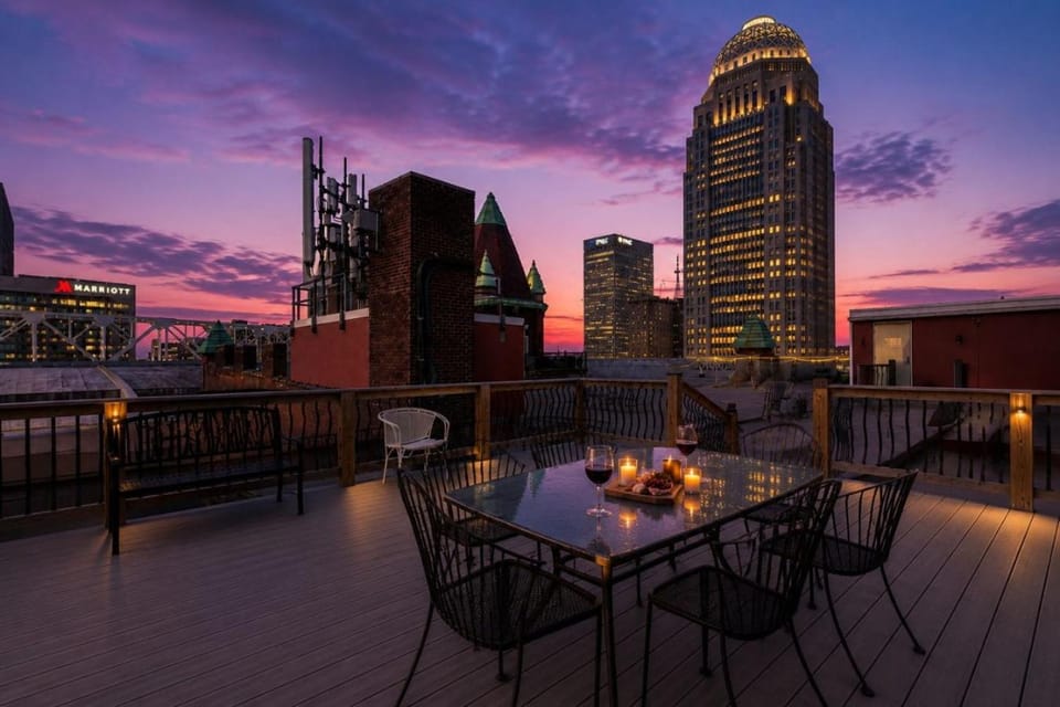 Patio, Night, City view
