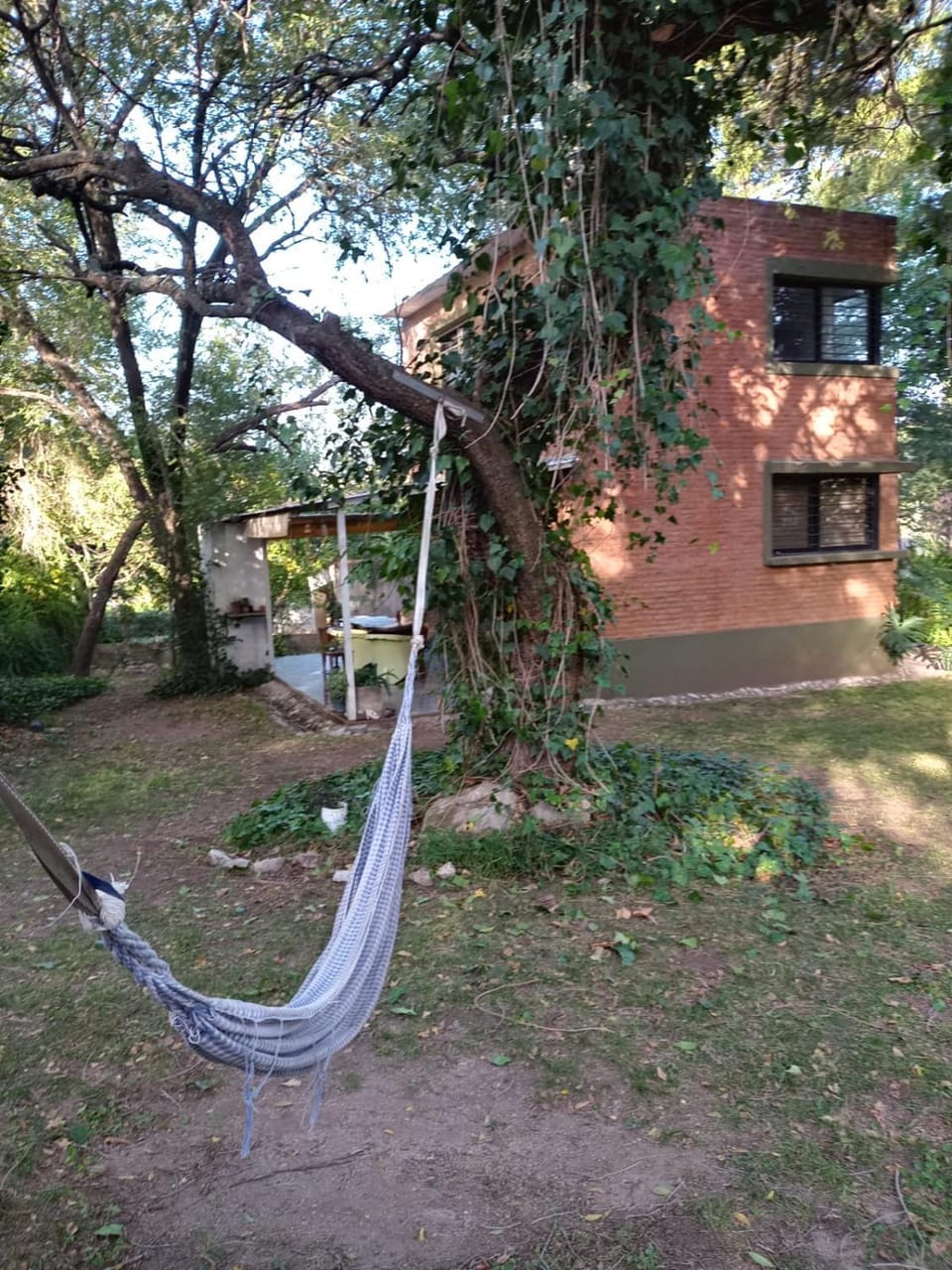 Casa en Villa Los Aromos cerca del río House in Cordoba Province