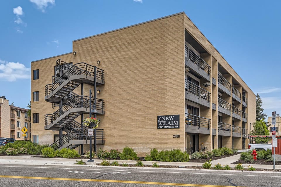 Rocky Mountain Escape at New Claim! condo Apartment in Park City