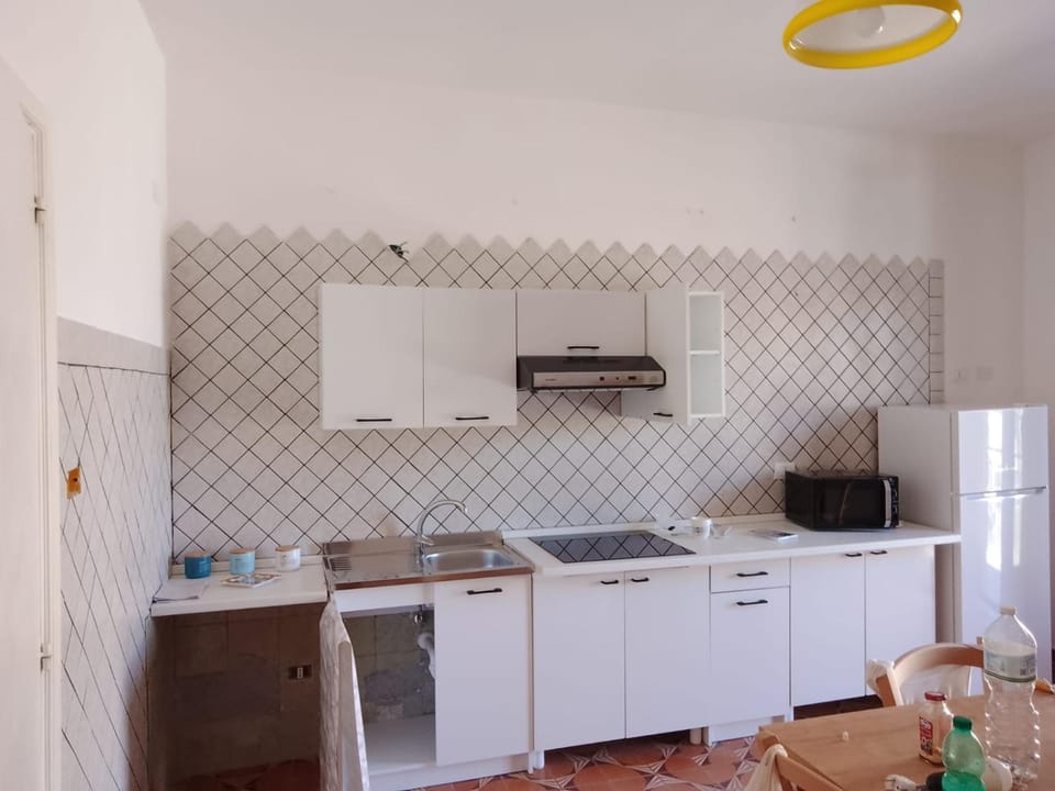 PM 9 Piazza Della Libertà Guest House Apartment in Campania