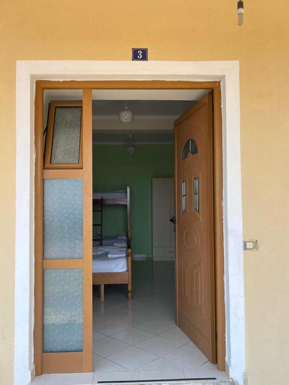 Dima's Apartments Bed and Breakfast in Vlorë County, Albania