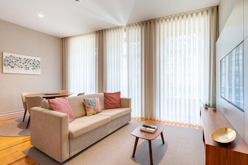 Living room, Photo of the whole room