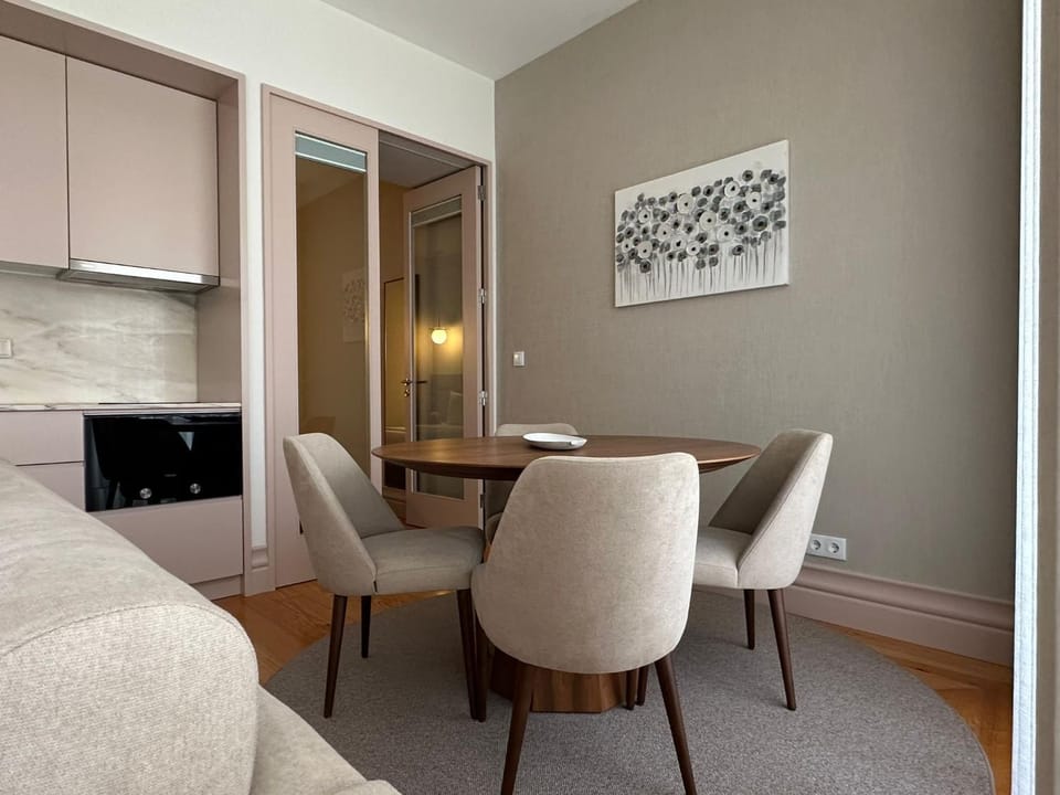 Kitchen or kitchenette, Living room, Dining area, stove