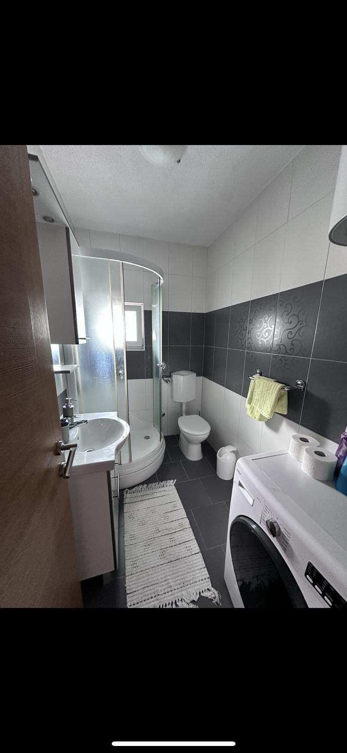 Lavandera Apartment in Makarska
