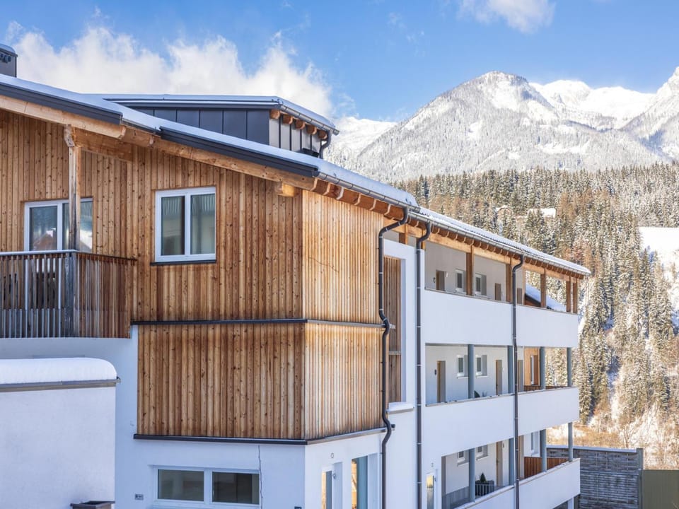 Property building, Winter