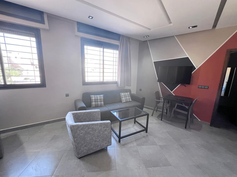 TV and multimedia, Living room, Dining area