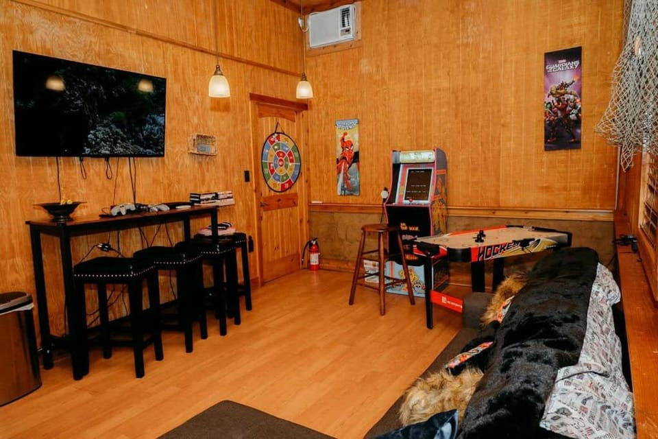 Riverside Dreamin House in Sevier County