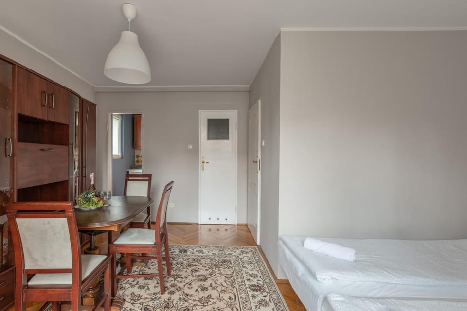 Living room, Bedroom