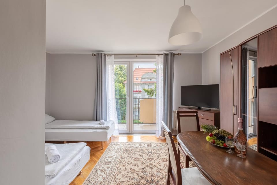 Living room, Bedroom
