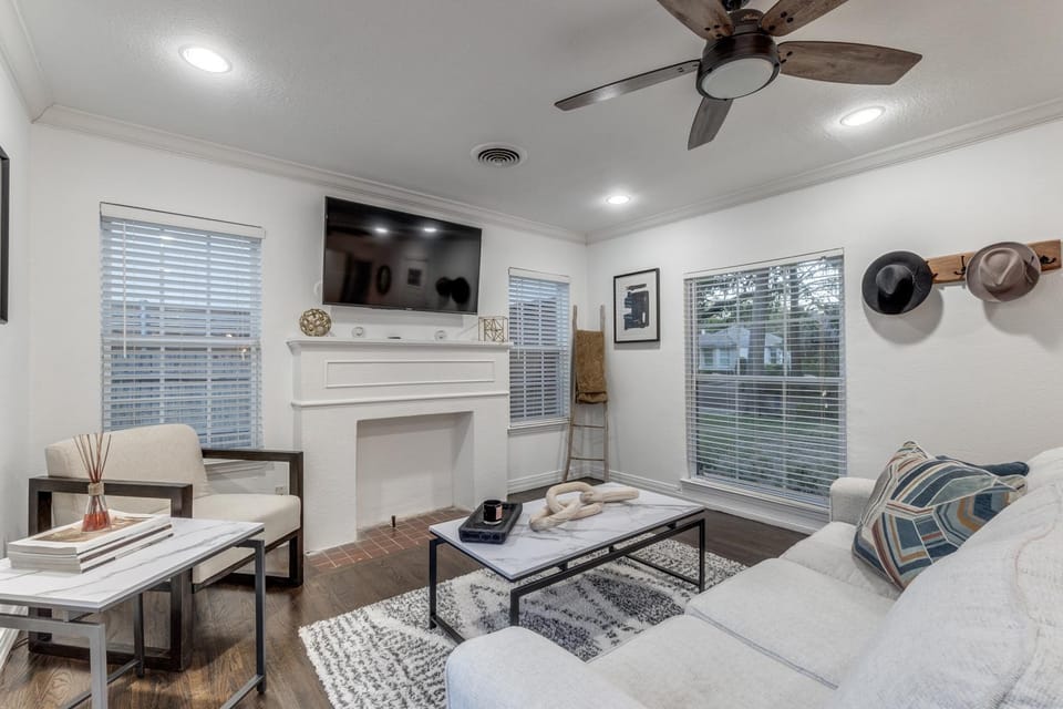 3BR 2 BA on M-Street! House in Dallas