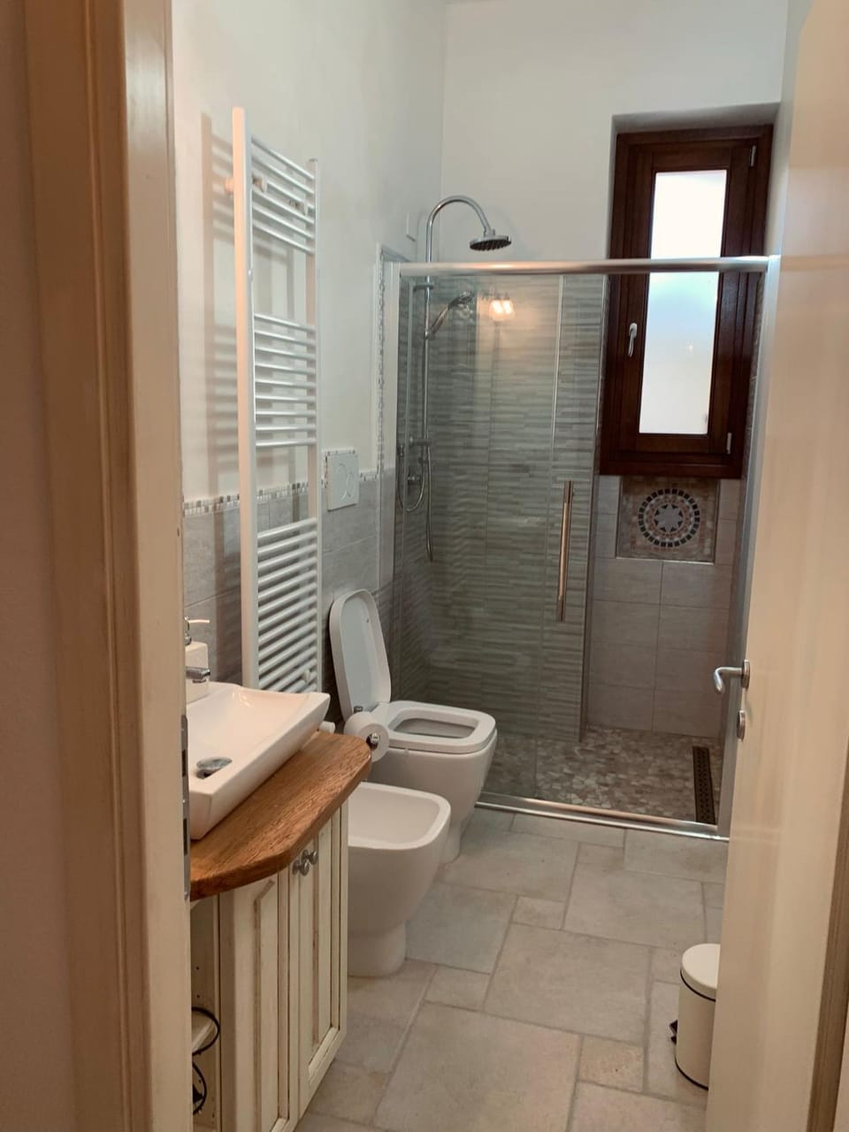 Shower, Toilet, Bathroom, bidet