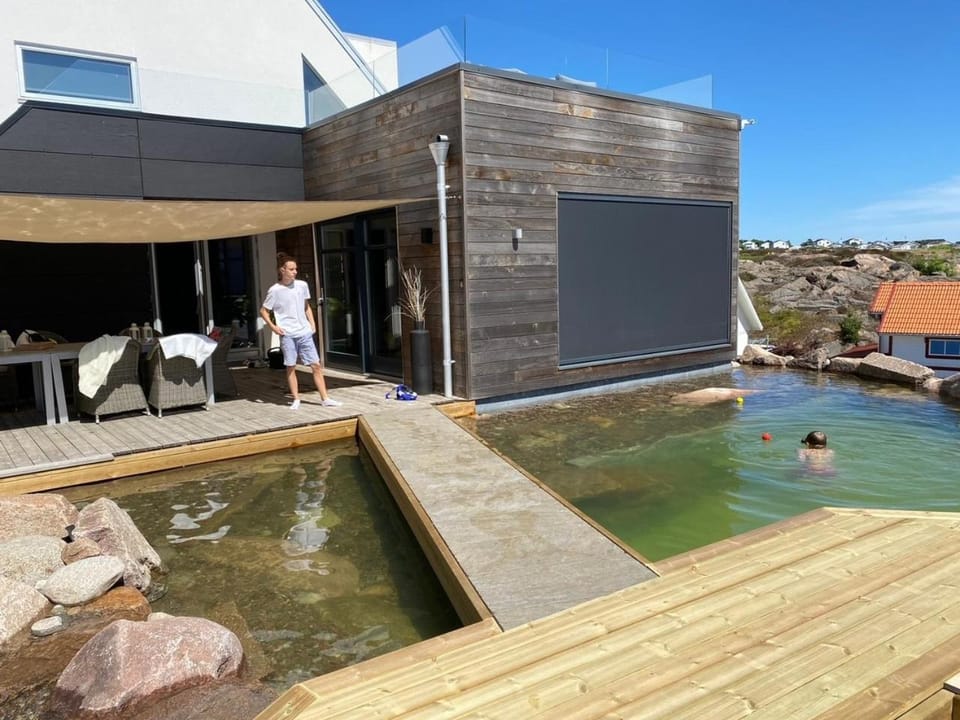 Patio, Day, Pool view, Swimming pool