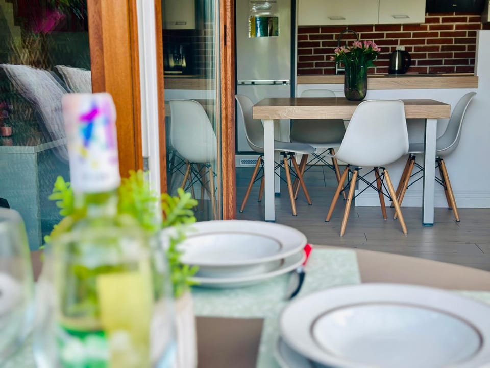 Dom nad jeziorem Miedwie, Zieleniewo House in West Pomeranian Voivodeship, Poland