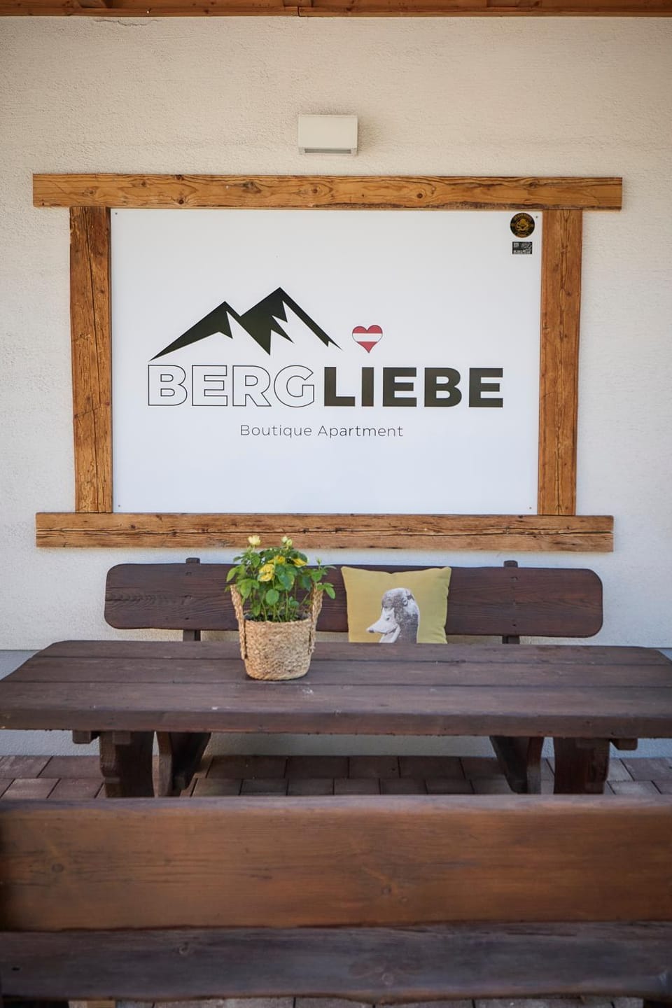 Logo/Certificate/Sign