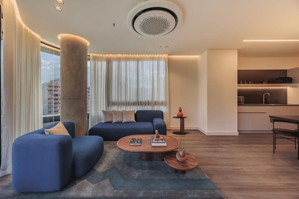 Living room, Seating area