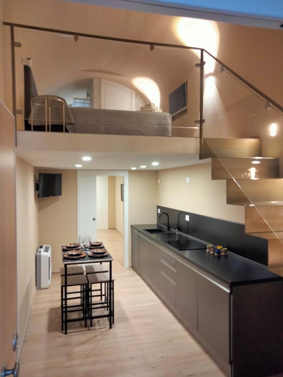Beata Elia Loft Apartment in Bari