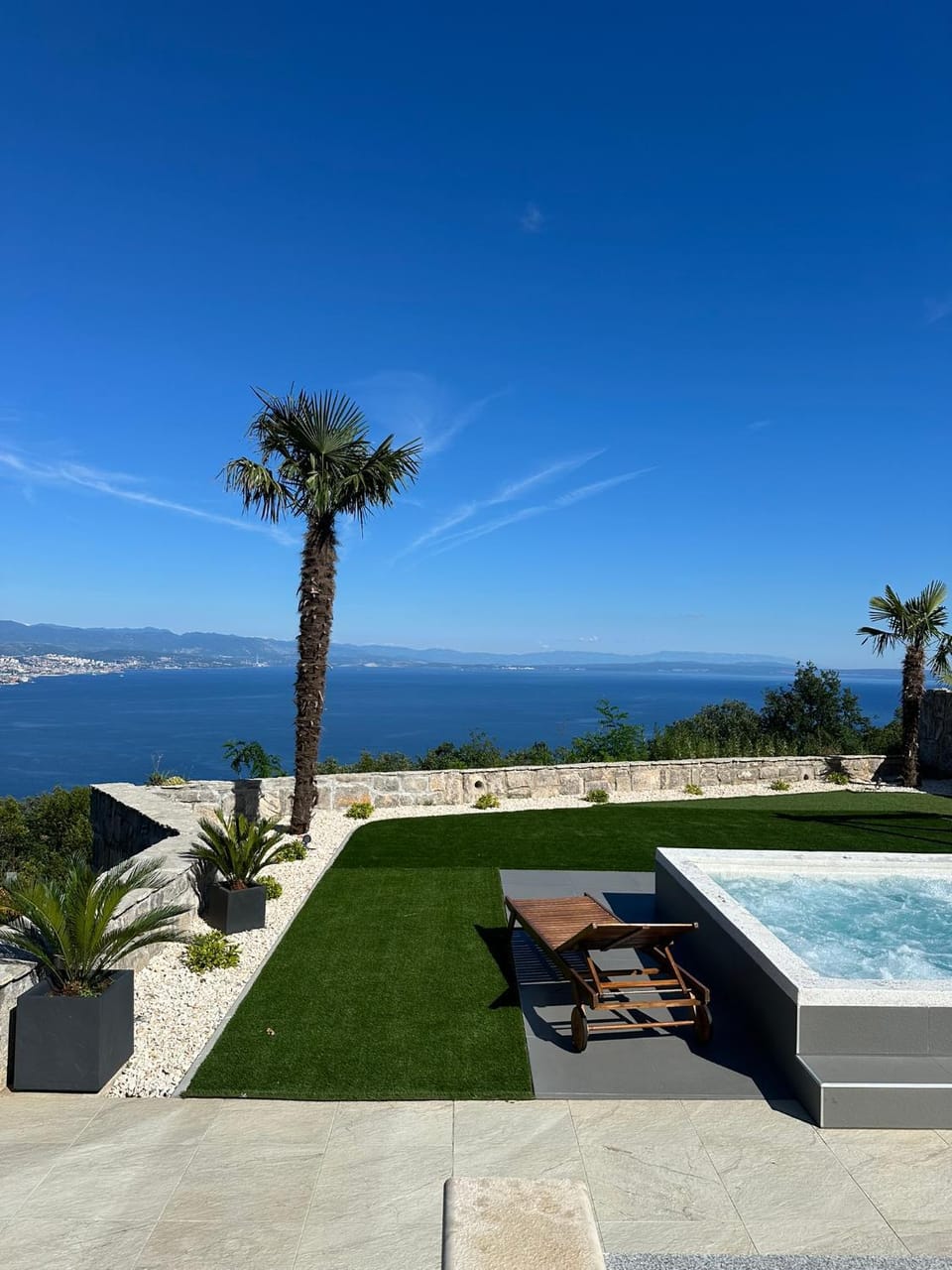 Garden, Sea view, sunbed