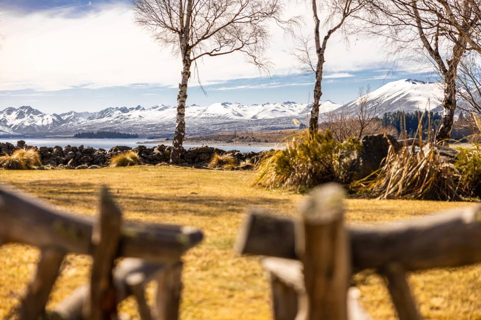 Natural landscape, Lake view, Mountain view