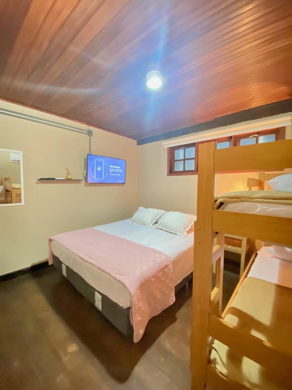 Bed, Photo of the whole room, Bedroom, bunk bed
