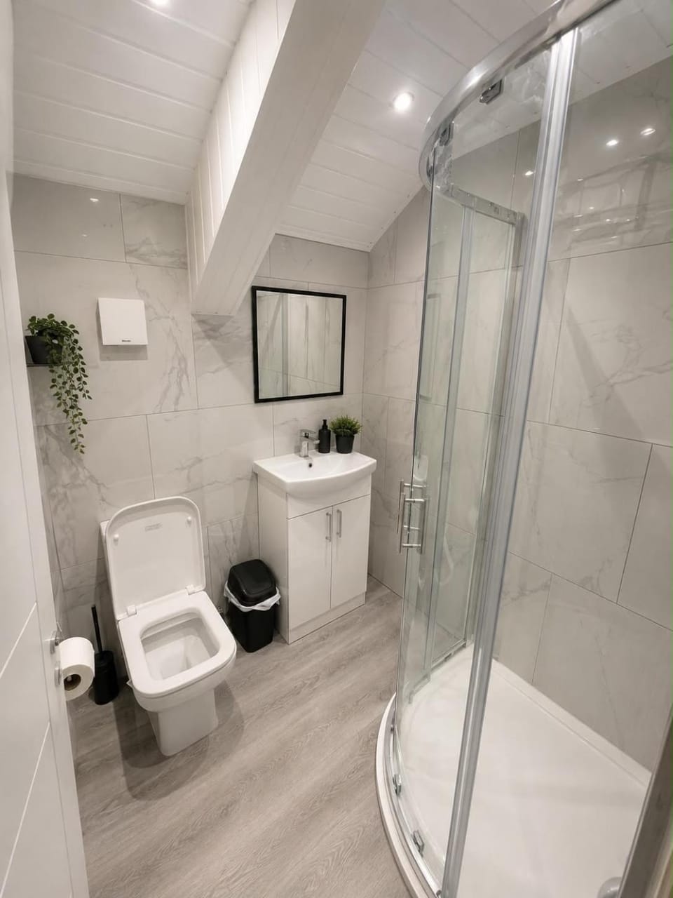 HolyheadInn Apartment in Wales