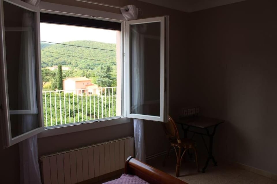Aux romarins House in Occitanie