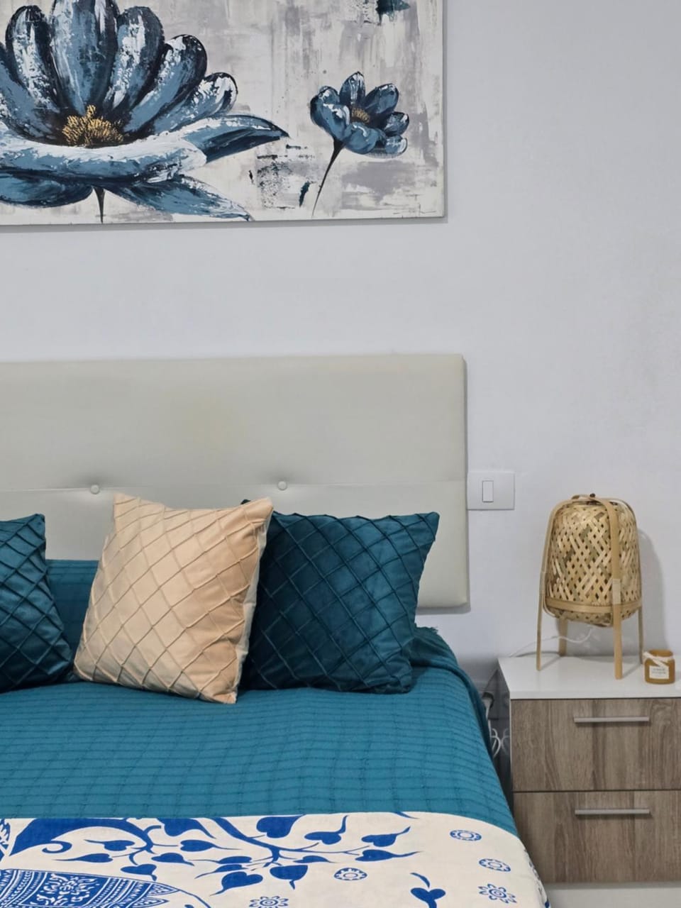 Bed, Decorative detail, Bedroom