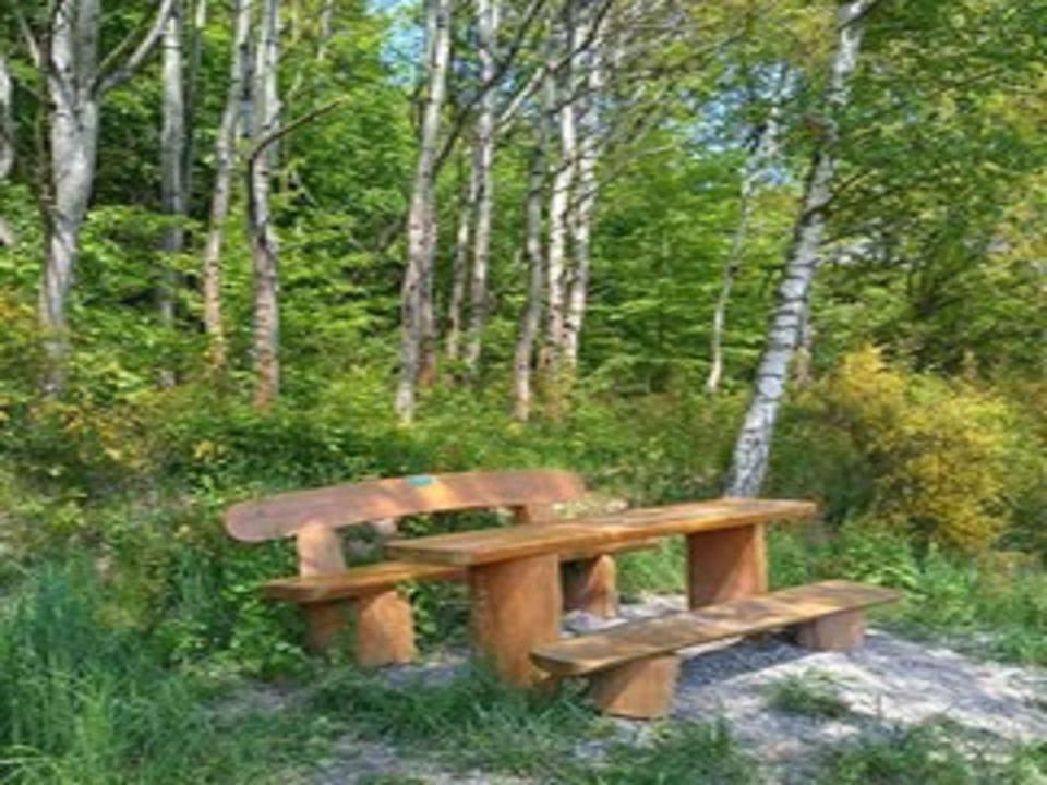 Nearby landmark, Summer