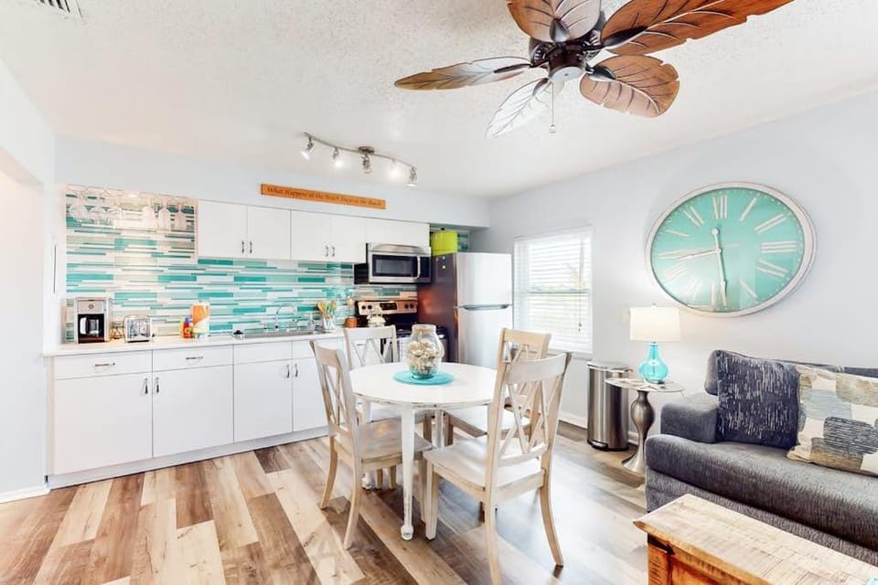 Nautical Nook at Bayview Inn House in Bradenton Beach