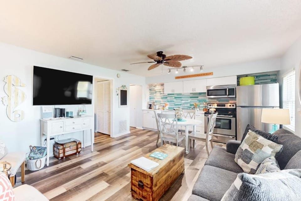 Nautical Nook at Bayview Inn House in Bradenton Beach