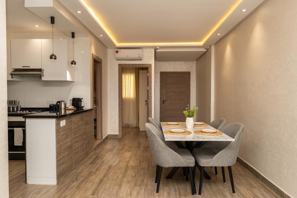 Appartement Haut standing en face de la splendide Marina et à 200m du port de Tanger - Appt 3 Apartment in Tangier