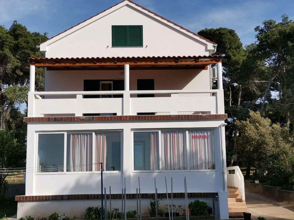 Property building, Summer
