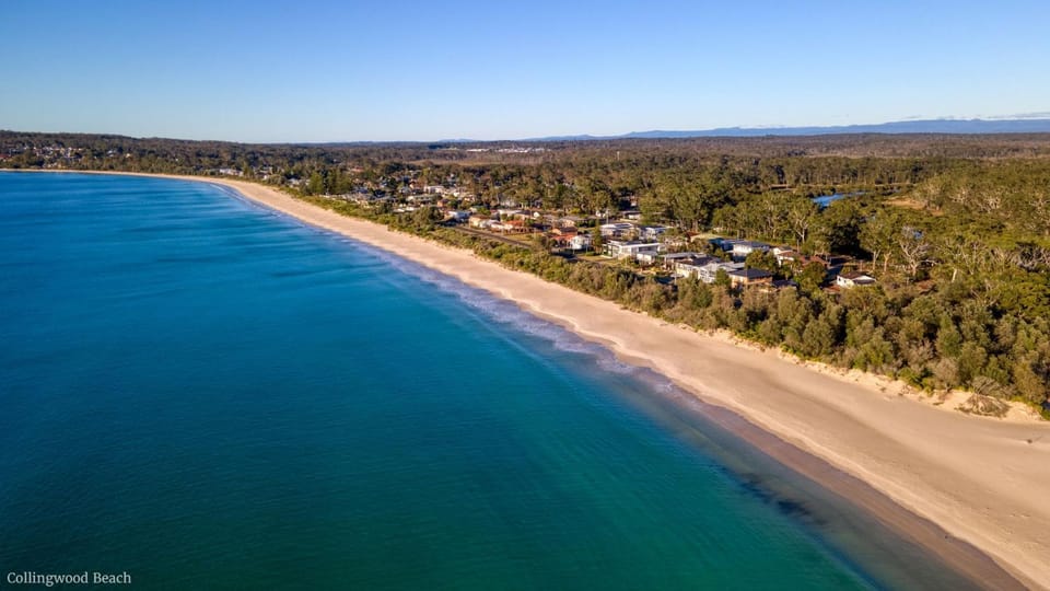 On Collingwood Beach by Book Jervis Bay - Downstairs Apartment - 50m From THE Water House in Vincentia