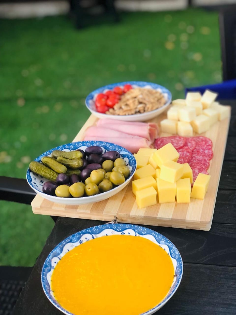 Food and drinks, Food and drinks