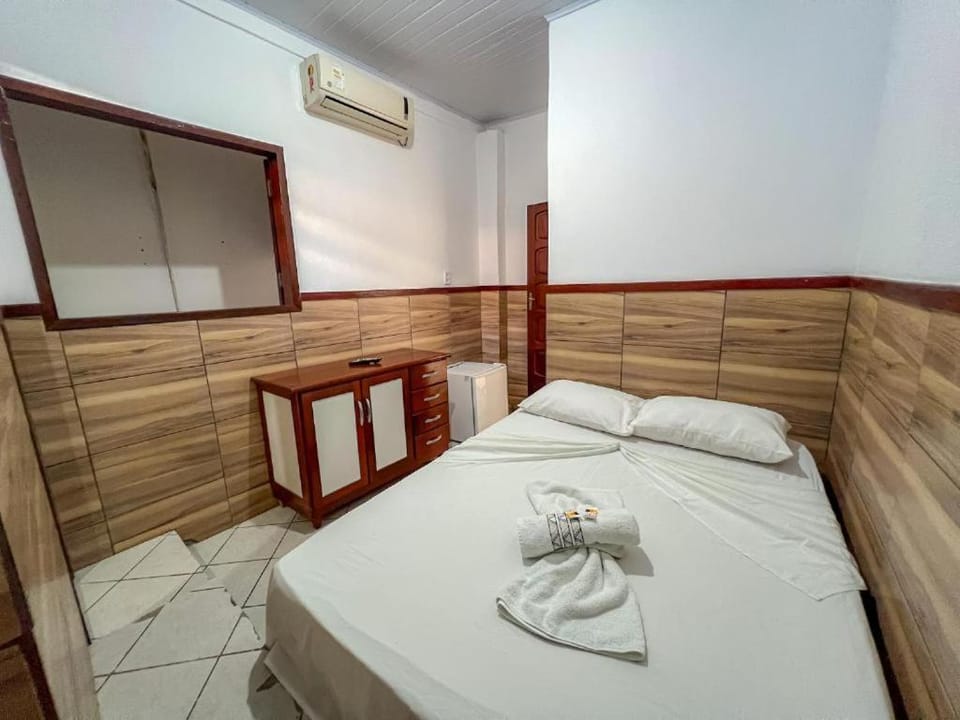 Bed, Photo of the whole room, Bedroom, towels, air conditioner