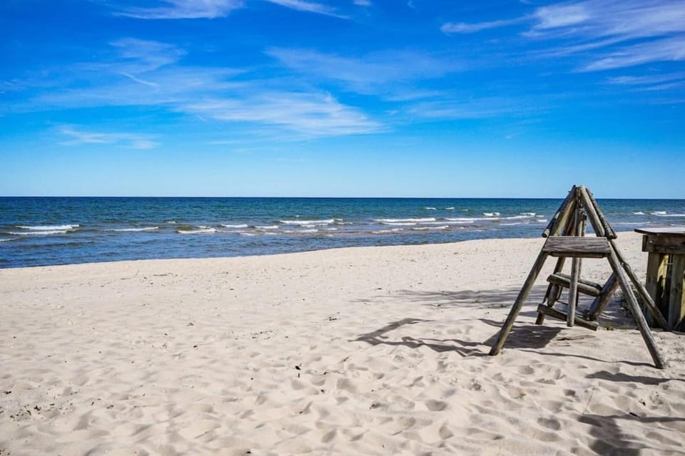 Beach Club of Oscoda - All 4 Beachfront Cottages House in Oscoda Township