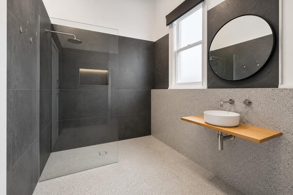 Heritage-Style Boutique Hotel, Port Melbourne Apartment hotel in Melbourne
