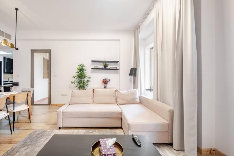 Stylish beachside apartment 3 beds in JBR Apartment in Dubai